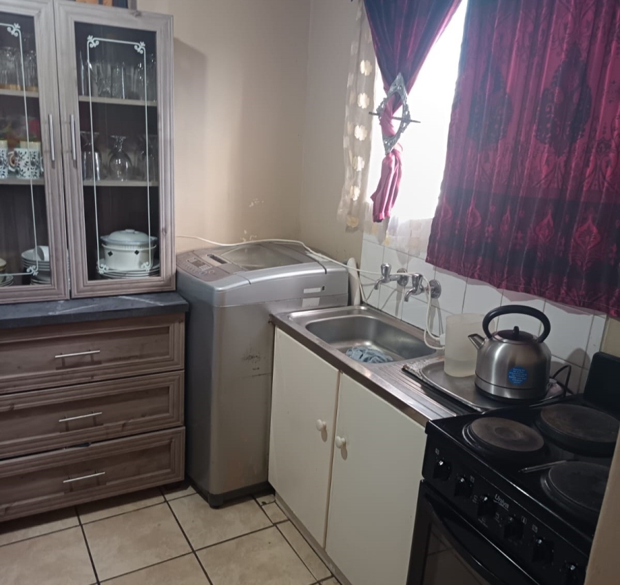 2 Bedroom Property for Sale in Philippi Western Cape